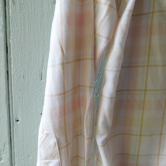 🪵🦔 Pink // White Plaid Shirt 🦔 - Picture 6 of 16